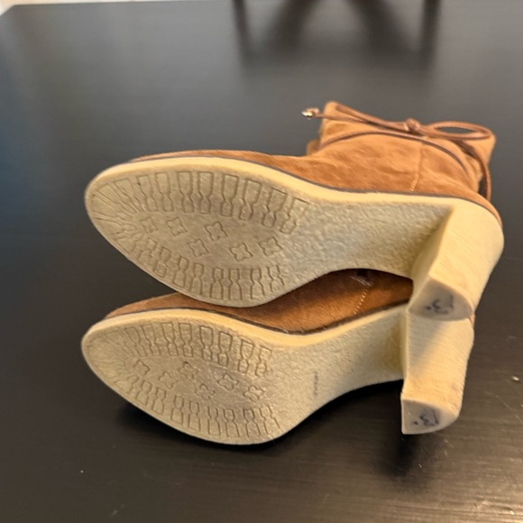 johnston murphy Jeanie Wrap Suede Boots  Size 8.5 - Picture 9 of 11